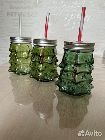 Стакан с трубочкой