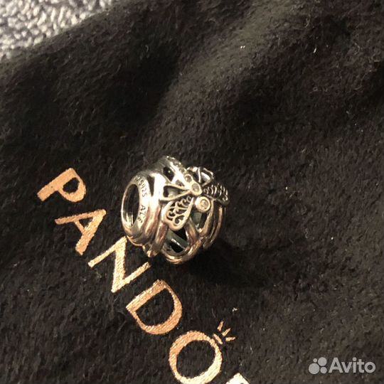 Украшение шарм Pandora