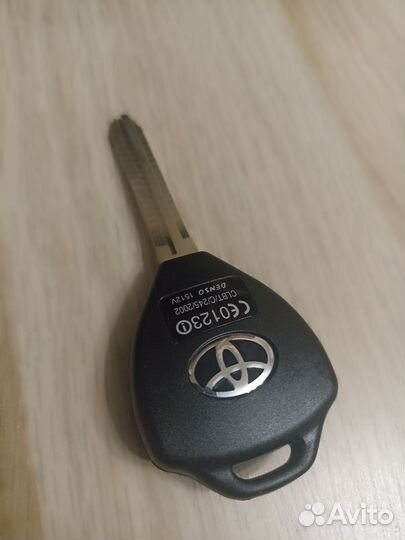 Ключ зажигания Тойота (корпус) TOY43