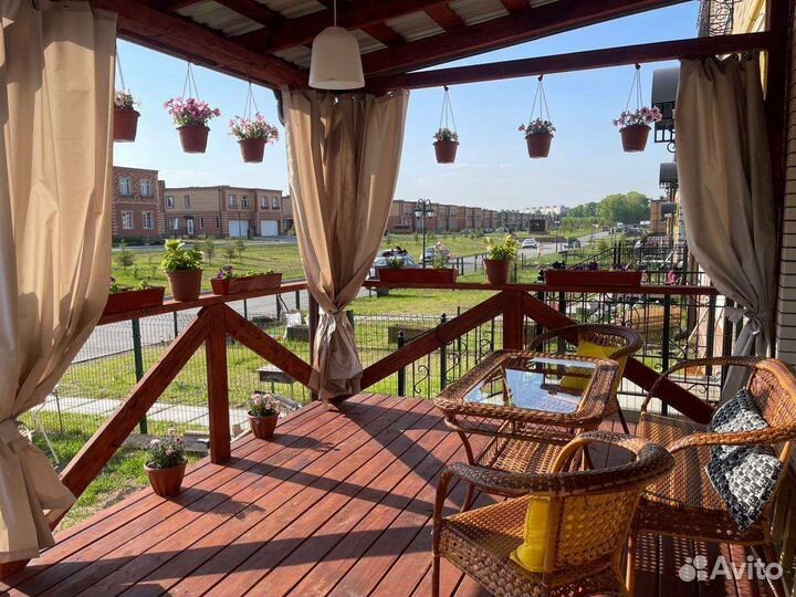 Пошив тентов на шатры и садовые качели