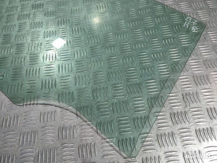 Стекло двери задней правой Volkswagen Passat B7