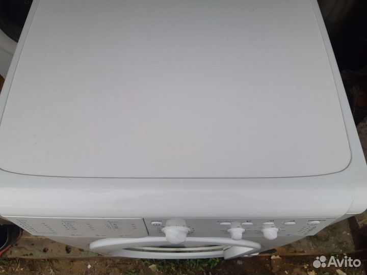 Стиральная машина indesit