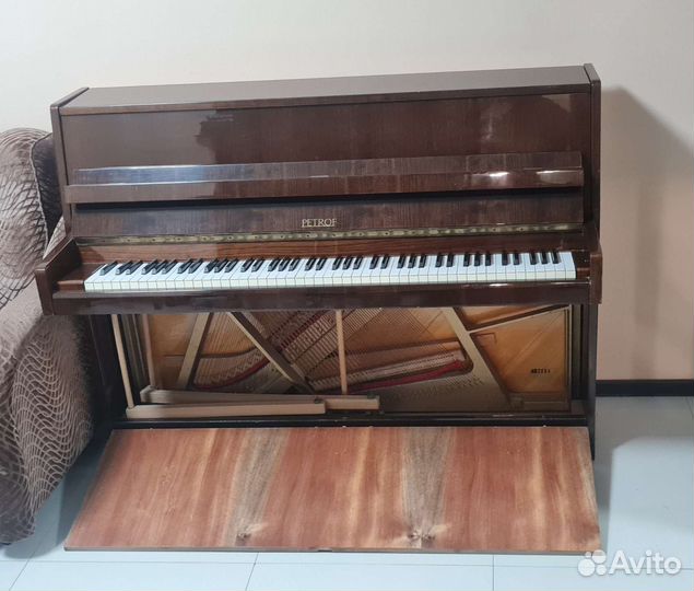 Пианино петроф