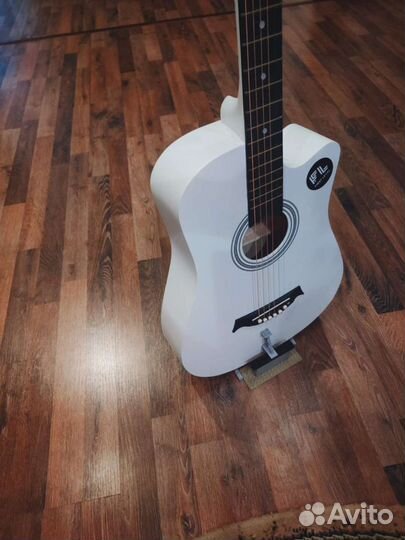 Гитара Belucci