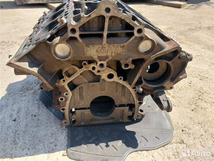 Блок цилиндров Land Rover Discovery 3 2.7 276DT