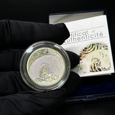 Серебряная монета 500 Франков 2010, Камерун