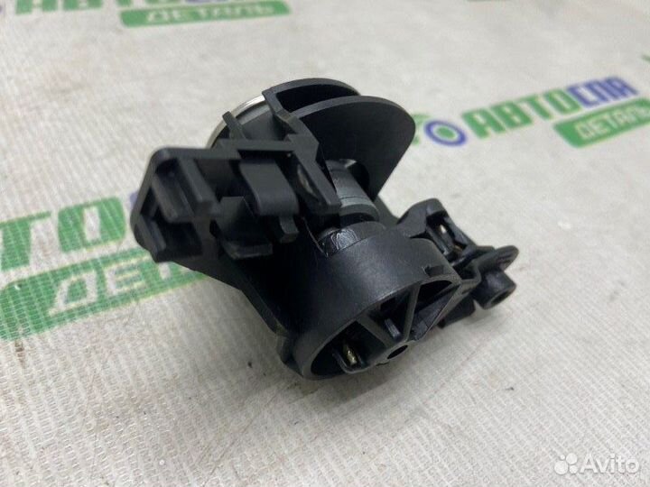 Личинка замка багажника задняя Jaguar Xf 276DT