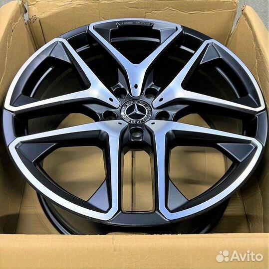 Диски на Mercedes G class Гелендваген R21