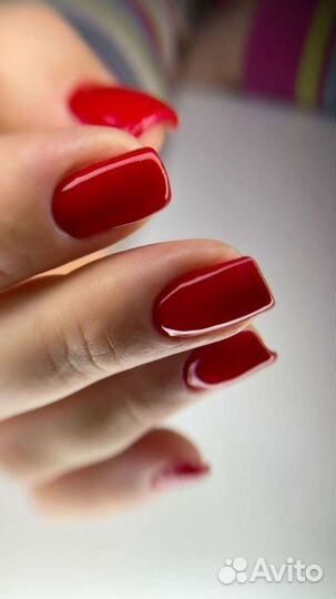 Маникюр, покрытие гель лаком и наращивание