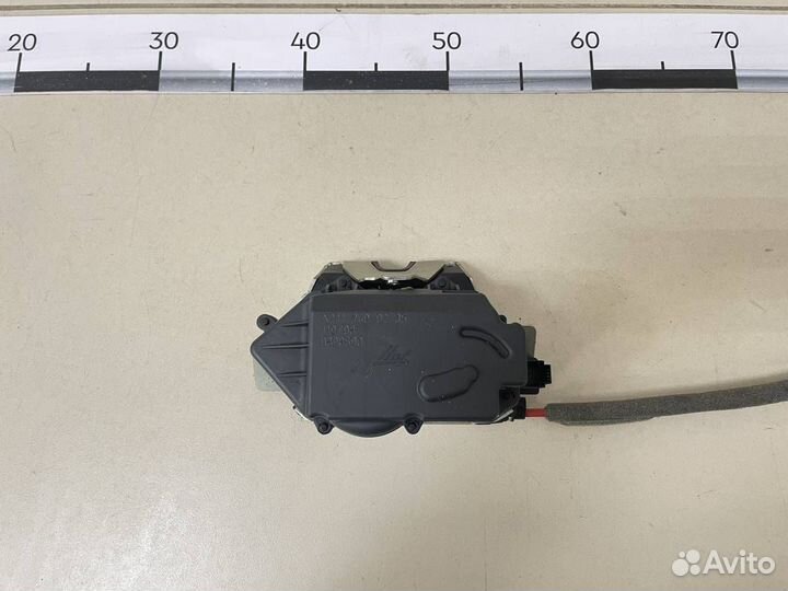 Замок багажника Mercedes-Benz ML-Class W164 2005-2