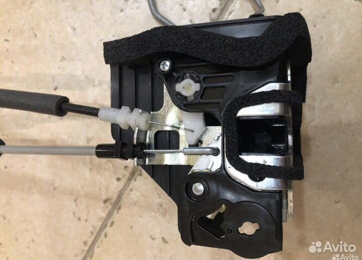 Стеклоподъемник правый kia picanto 2 2014г