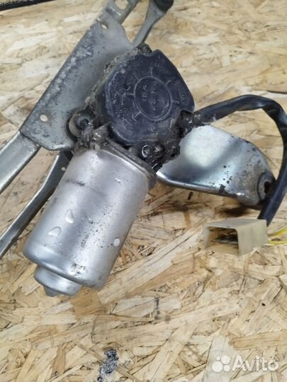 Трапеция дворников с мотором ваз 2114