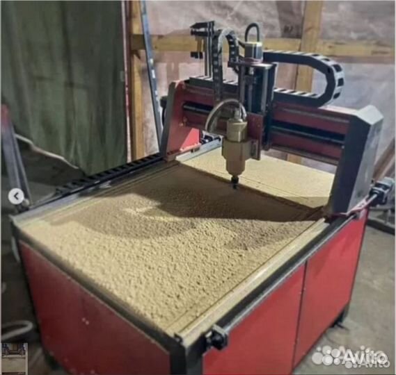 Фрезерный станок по дереву с завода