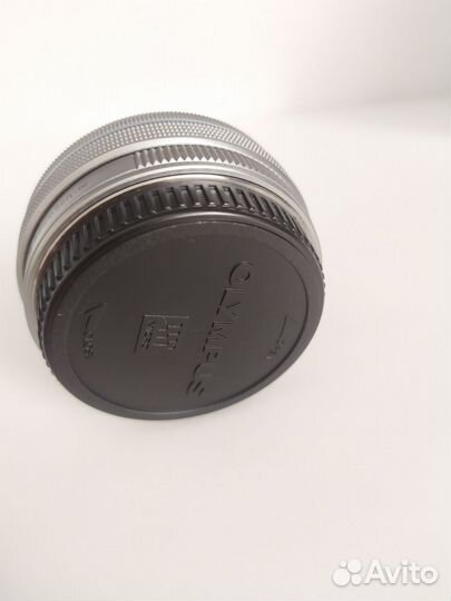 Объектив Olympus