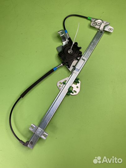 Стеклоподъемник двери левый без электродвигателя \