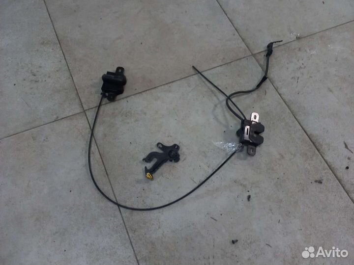 Замок капота Volvo XC60 13-17