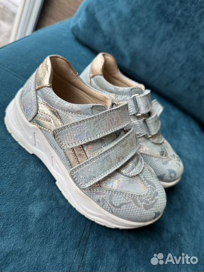 Полуботинки