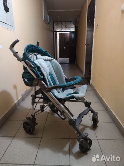 Прогулочная коляска-трость