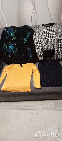 Вещи пакетом свитера+юбки 42-44раз