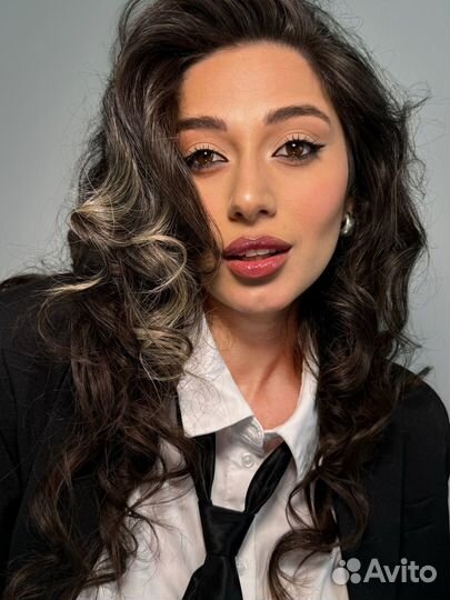 Укладка и макияж, полный образ