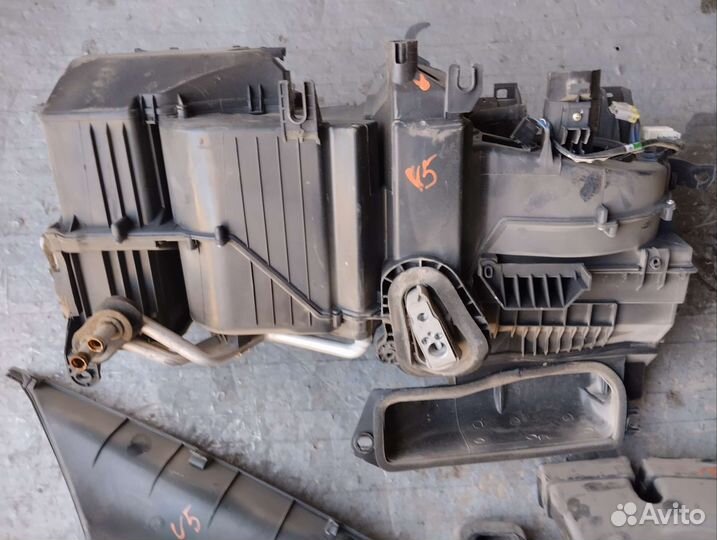 Корпус отопителя с радиаторами Faw V5