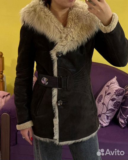 Дубленка натуральная женская с капюшоном