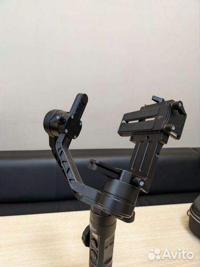 Стабилизатор Zhiyun Crane 2 + мотор фокусировки