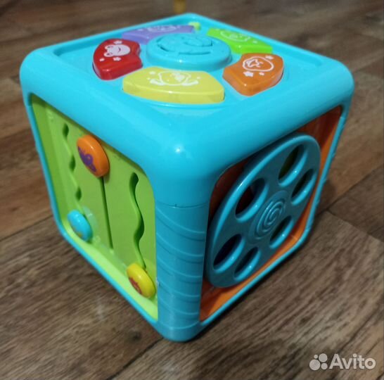 Развивающие игрушки