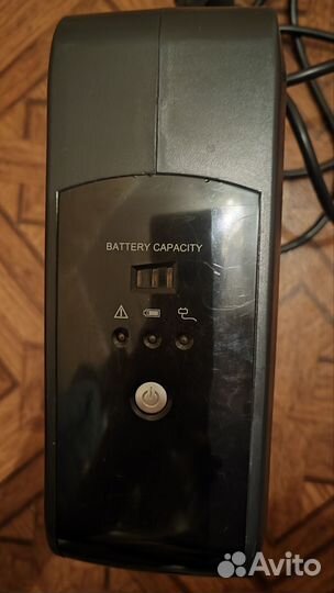 Источник бесперебойного питания для компьютеров