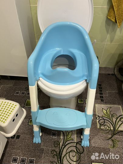 Сидушка на унитаз со ступенькой