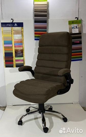 Офисные кресла