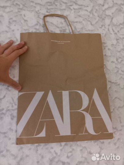 Бумажный пакет Zara