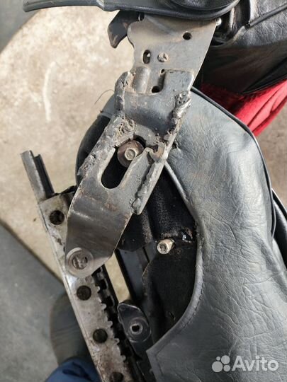 Сиденье переднее левое ваз 21213