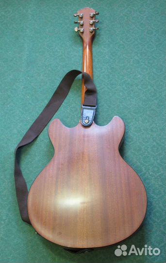 Полуакустическая гитара Washburn HB 32 DM