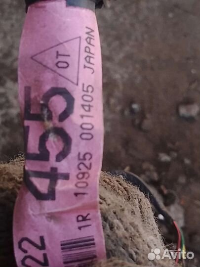 Коса двери левая Mitsubishi Lancer Cedia