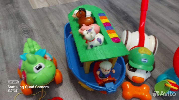 Развивающие игрушки 9-12 мес chicco, kiddieland