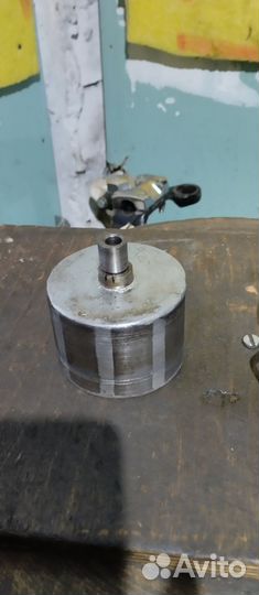 Генератор Г 411 / 6 вольт Восход Минск