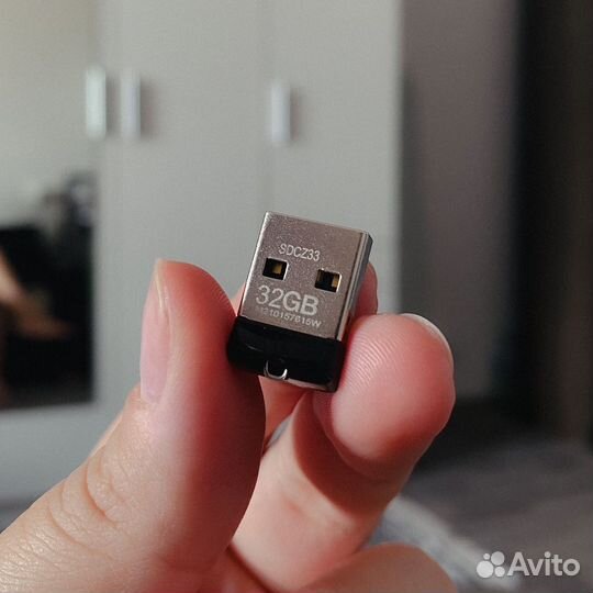 Флешка SanDisc 32gb