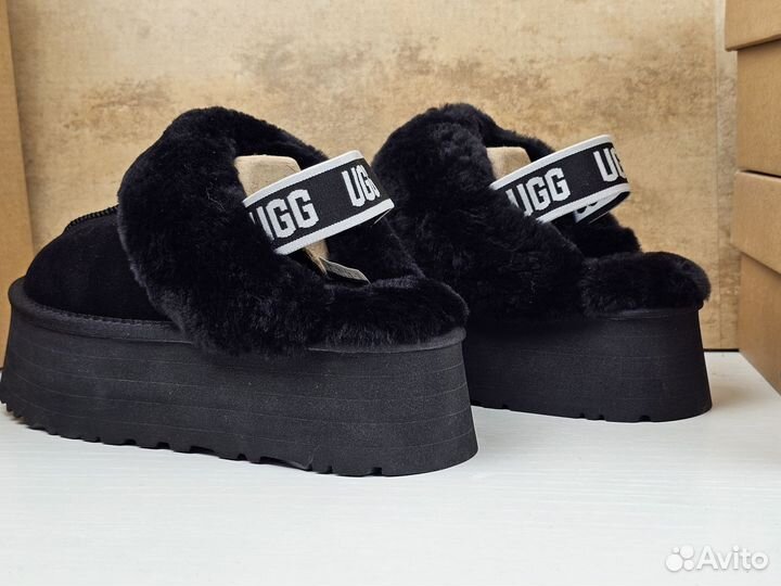 Ugg Funkette Suede Platform black