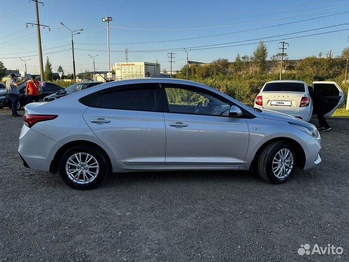 Hyundai Solaris 1.6 AT, 2018, 52 225 км