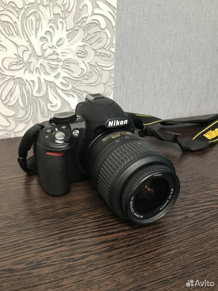 Продам зеркальный фотоаппарат Nikon d3100