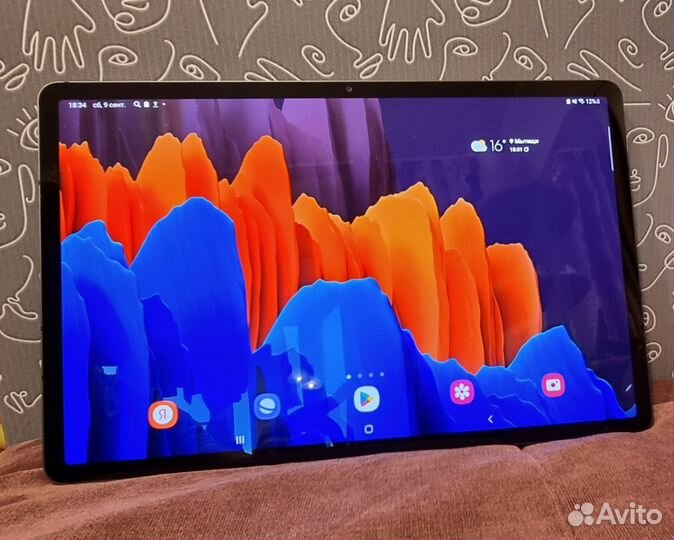 Samsung Galaxy Tab S7+ и чехол клавиатура