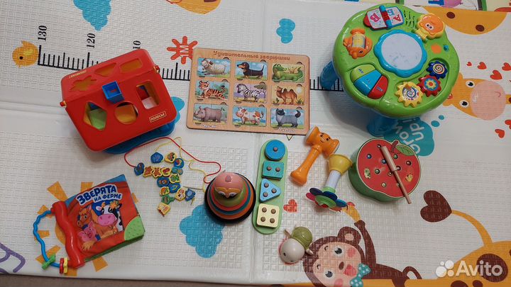 Развивающиеся игрушки пакетом