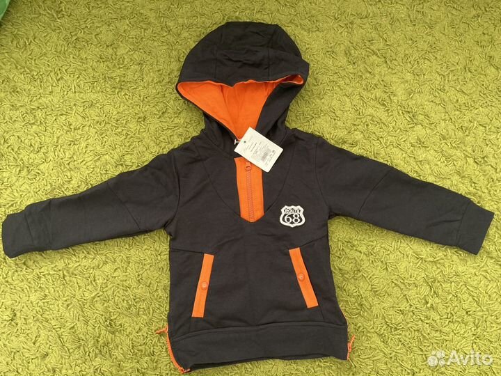 Толстовка на мальчика новая 98-104