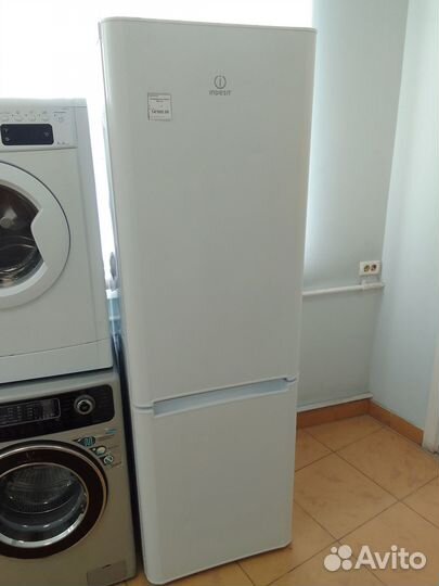 Холодильник Indesit IBF181. Гарантия