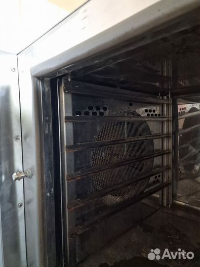 Пароконвектомат