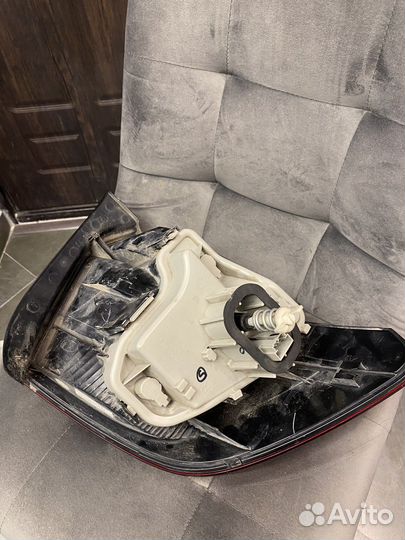 Задний правый фонарь volkswagen polo бу