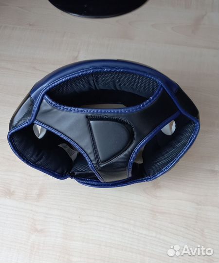 Боксерский шлем