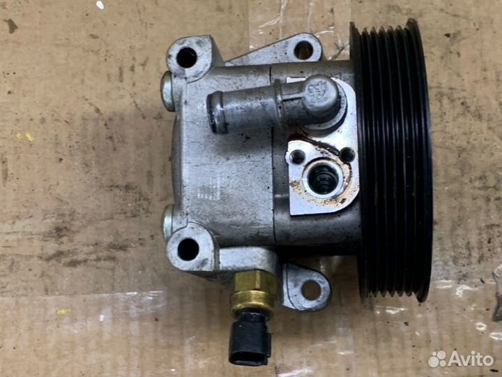 Насос гидроусилителя Ford Focus/Focus RS/Focus ST