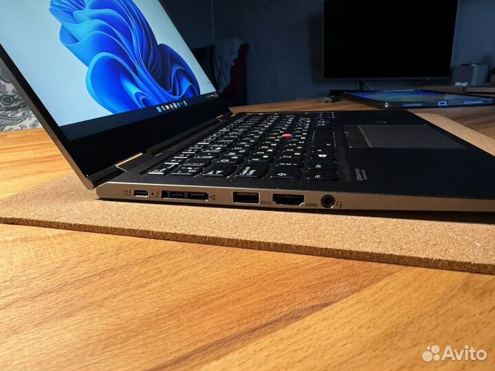 Lenovo thinkpad x1 yoga